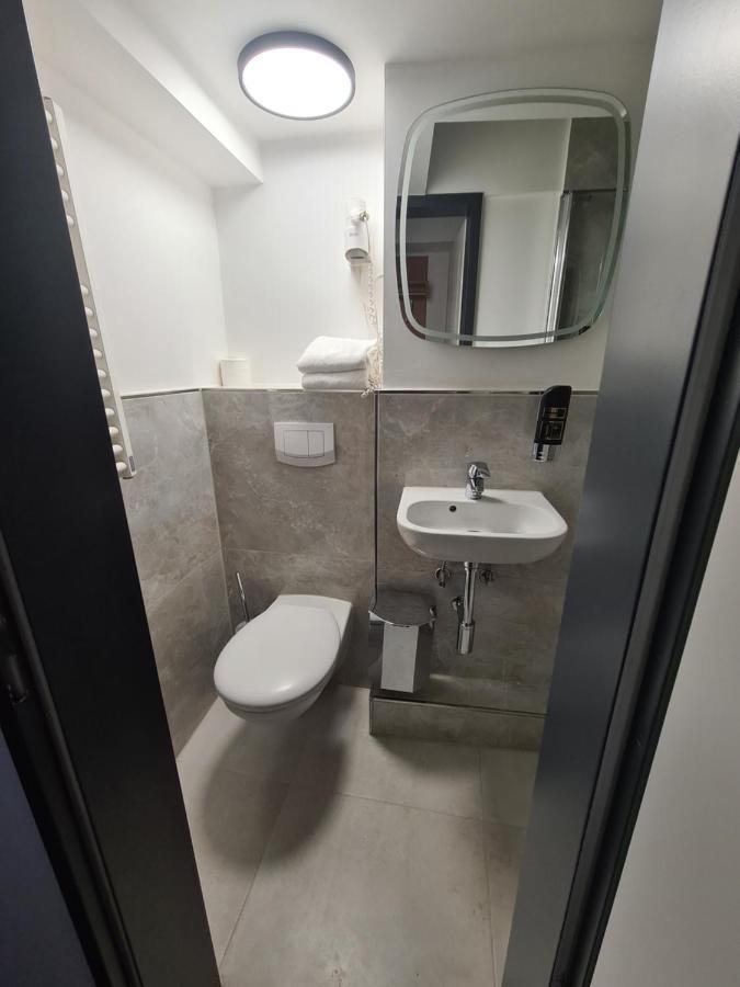 Altan Hotel Hamburg Dış mekan fotoğraf