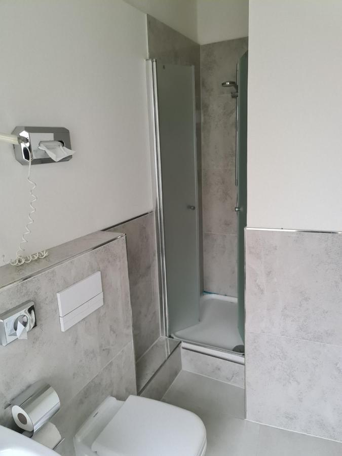 Altan Hotel Hamburg Dış mekan fotoğraf
