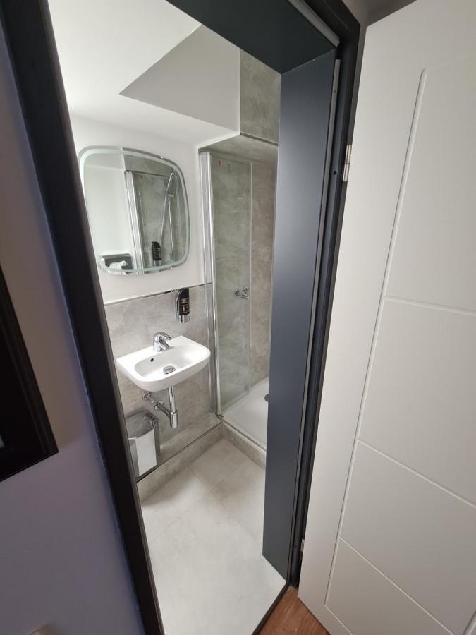 Altan Hotel Hamburg Dış mekan fotoğraf