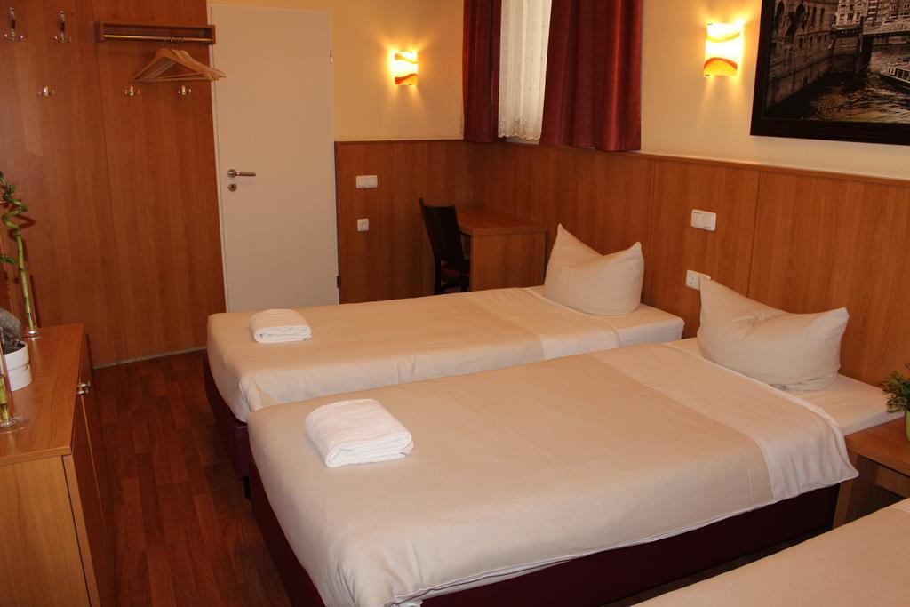Altan Hotel Hamburg Dış mekan fotoğraf