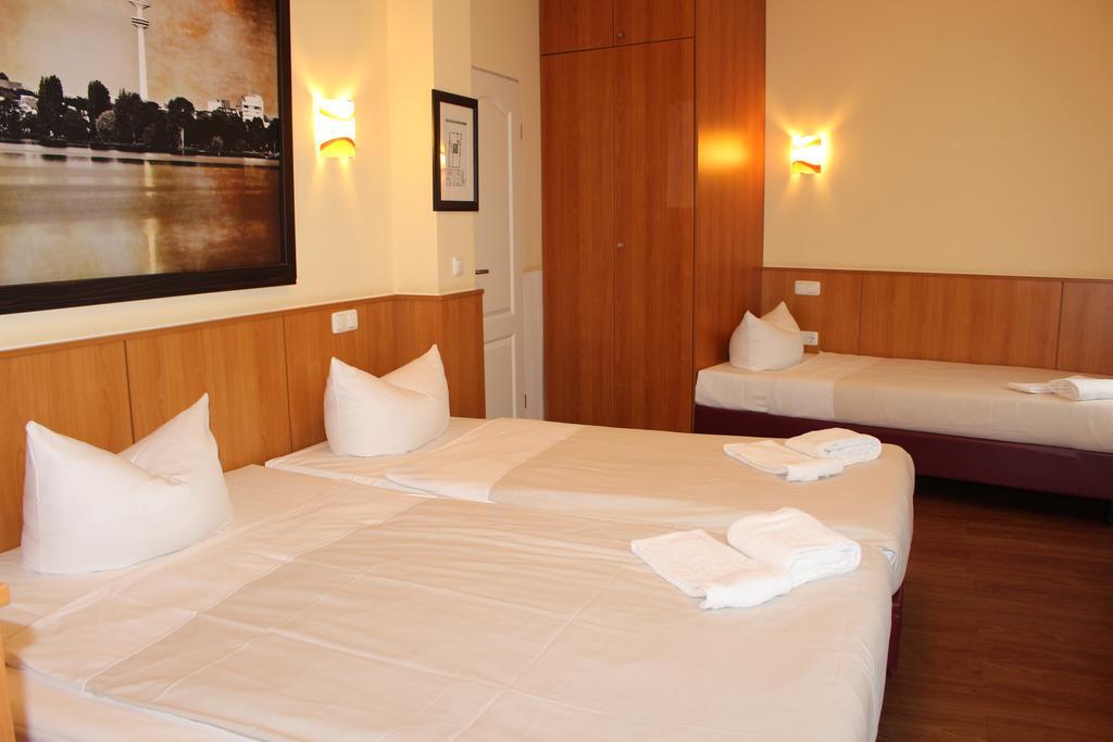Altan Hotel Hamburg Dış mekan fotoğraf